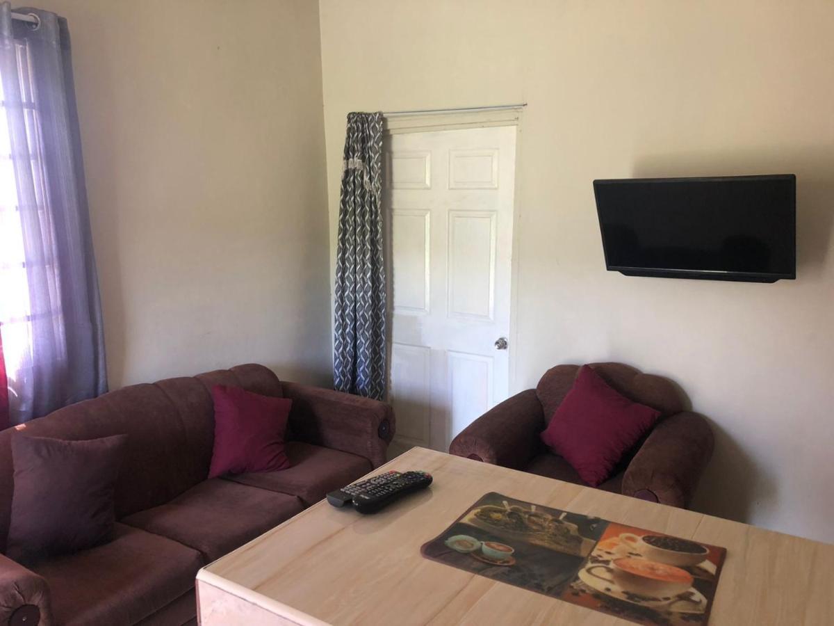 Apartmentswestvillage 2Bedroom モンテゴ・ベイ エクステリア 写真