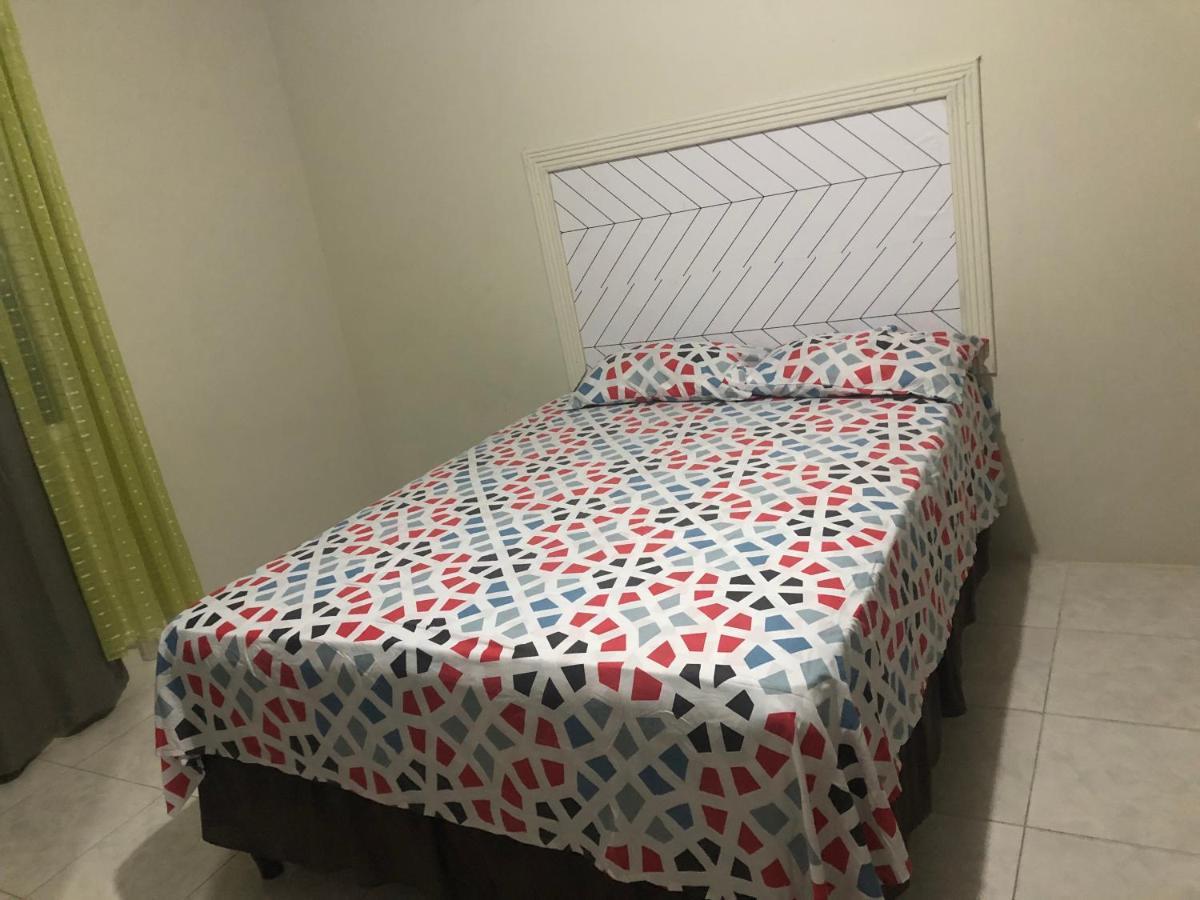 Apartmentswestvillage 2Bedroom モンテゴ・ベイ エクステリア 写真